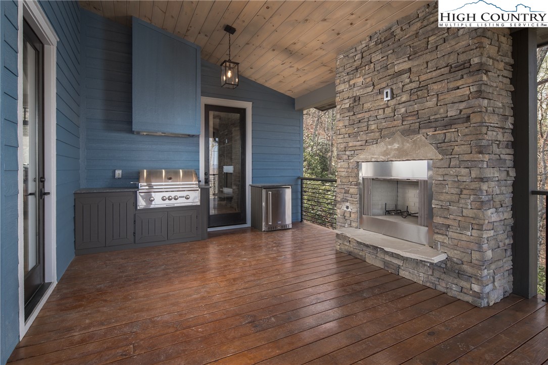 371 Ninebark Road Boone, NC 28607 - Photo 12 of 41