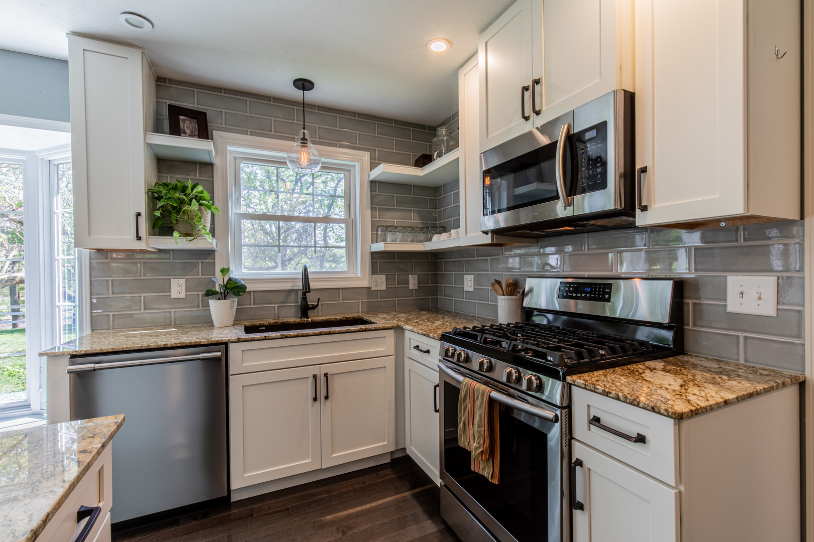 101 West Mill Road Sheffield, IL 61361 - Photo 7 of 42