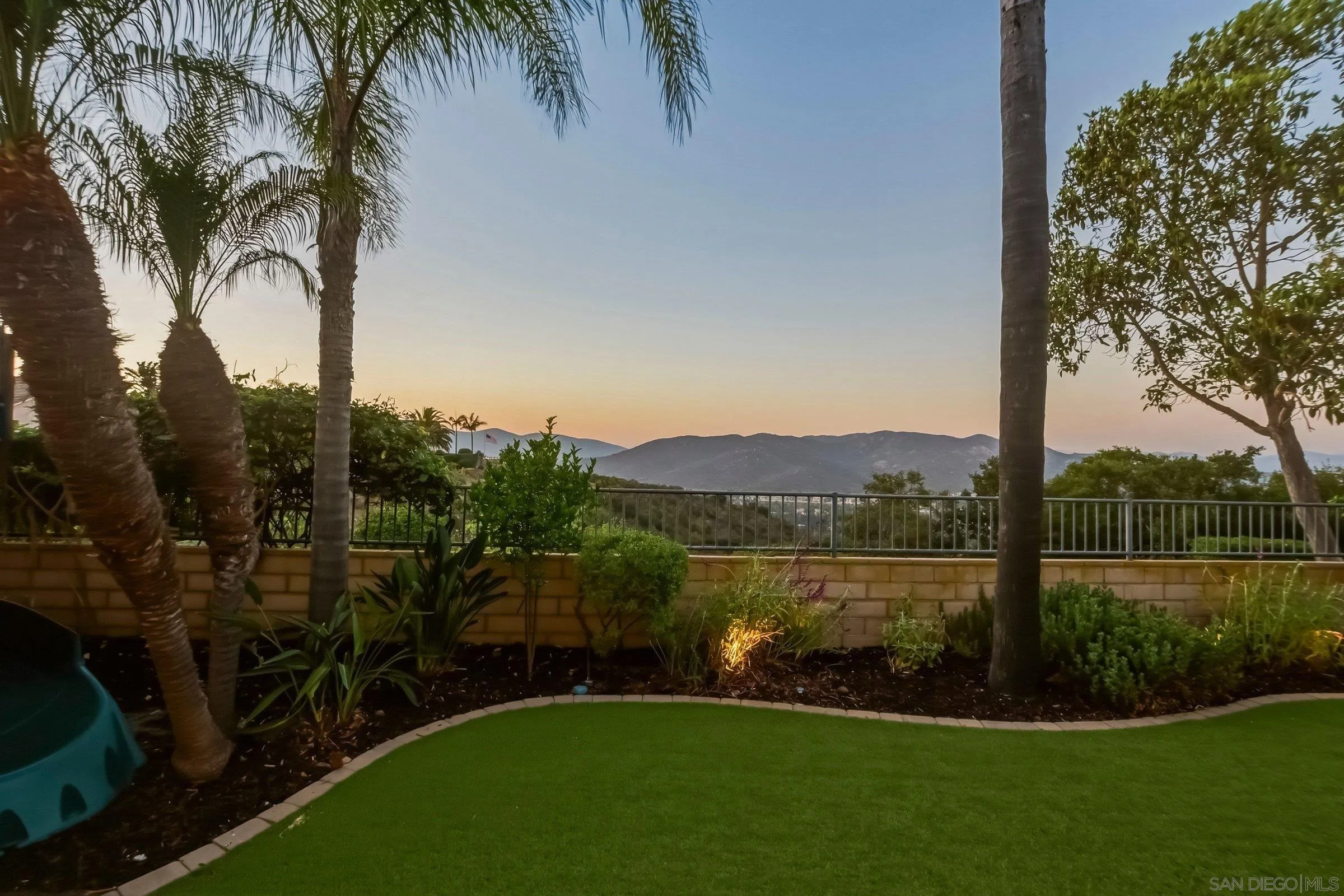 11310 Village Ridge Road San Diego, CA 92131 - Photo 36 of 42