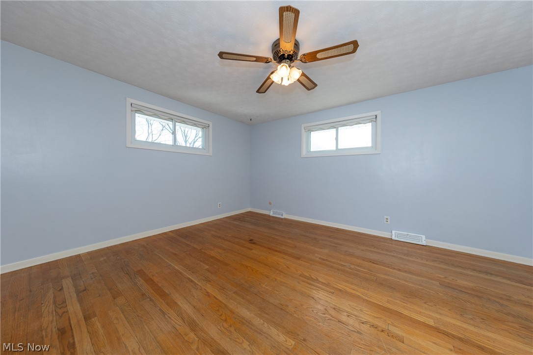 6476 Duval Road Cleveland, OH 44124 - Photo 28 of 35 Gallery Image 28