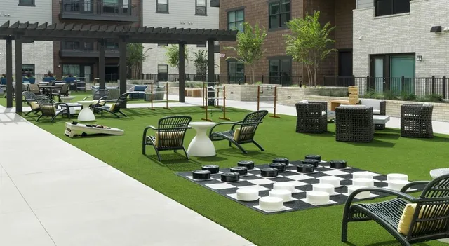 $3,850 | 5619 Belmont Avenue, Unit 240, Dallas, TX 75206