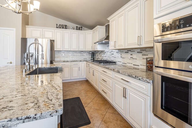 284 Pointe Ranier Avenue Henderson, NV 89012 - Photo 10 of 39 Gallery Image 10