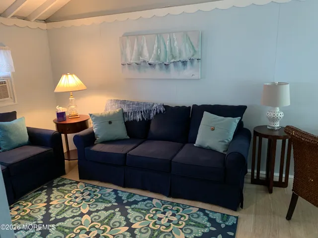 $1,000 | 600 Monmouth Avenue, Unit COTTAGE, Spring Lake Heights, NJ 07762