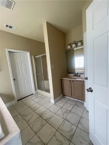 $575,000 | 45 Muirfield Drive, Laplace, LA 70068