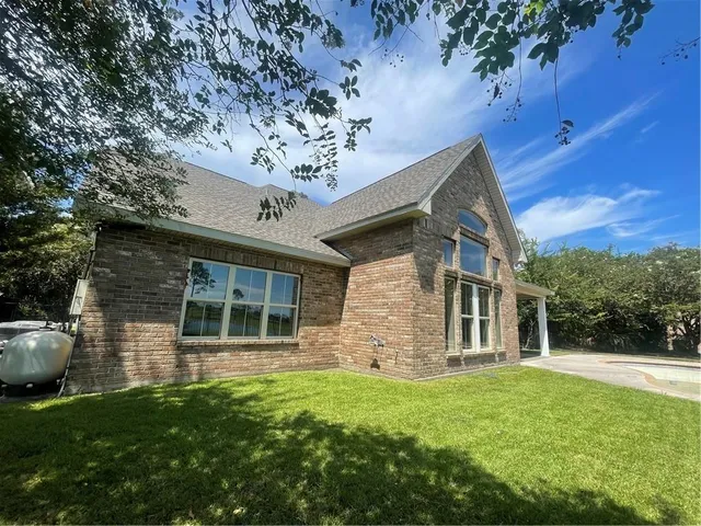 $575,000 | 45 Muirfield Drive, Laplace, LA 70068