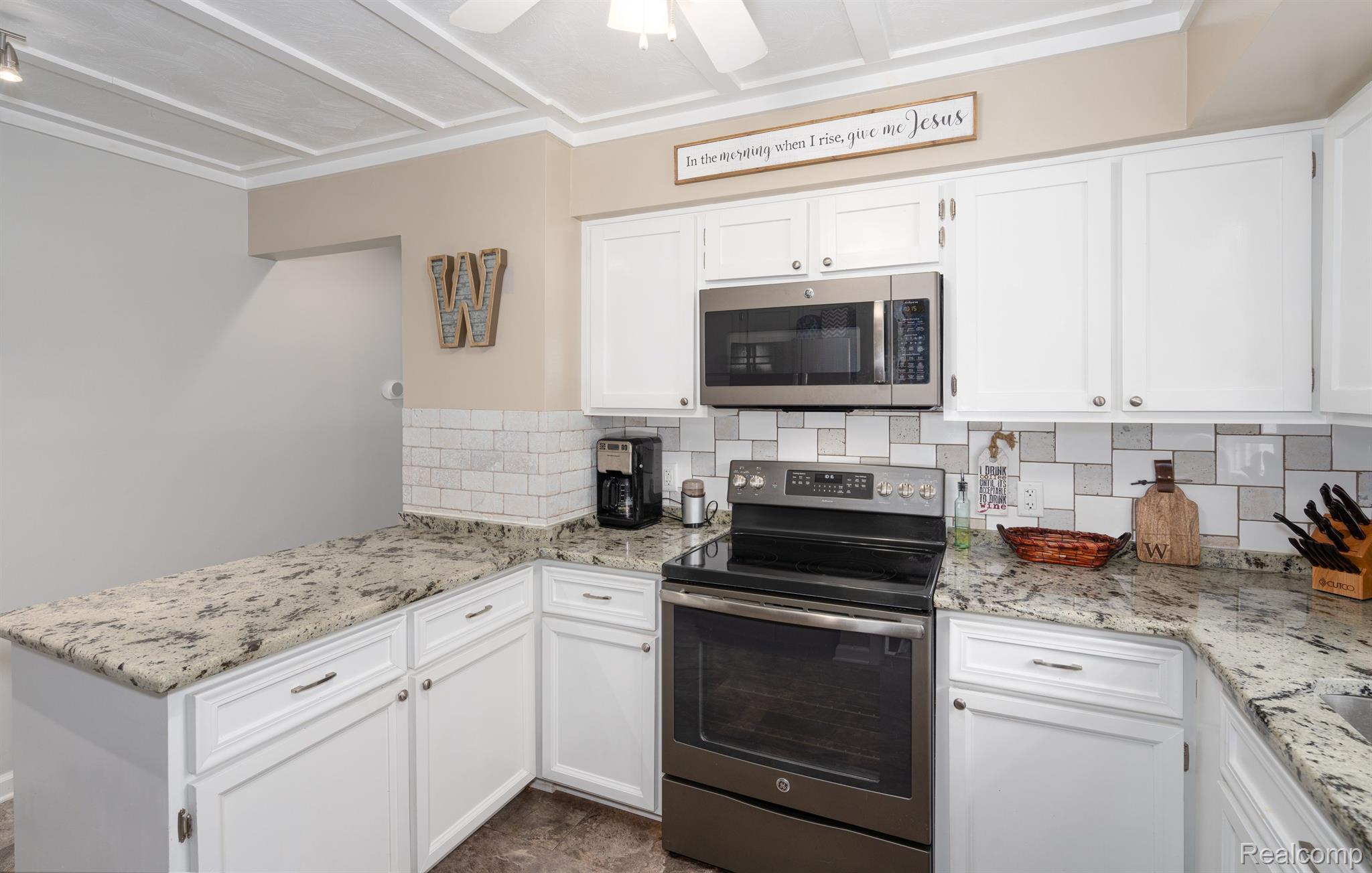 1380 Hampton Road Mount Clemens, MI 48043 - Photo 22 of 22 Gallery Image 22