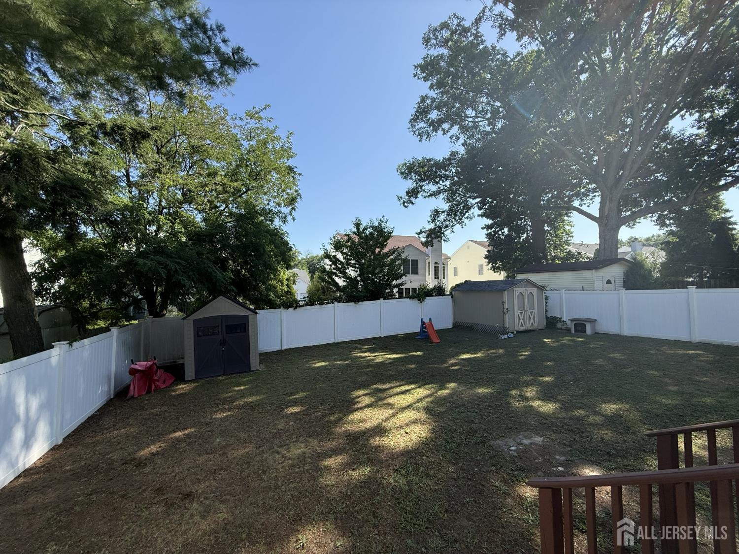 39 Stratford Road East Brunswick, NJ 08816 - Photo 22 of 26