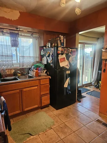 $189,900 | 1S156 Radford Lane, Villa Park, IL 60181