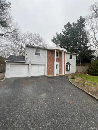 $5,000 | 15 Beach Avenue, Port Jefferson Station, NY 11776