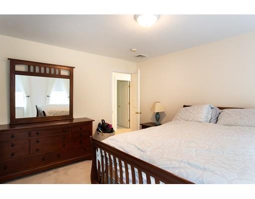 10 Dudley Road Mendon, MA 01756 - Photo 26 of 39 Gallery Image 26