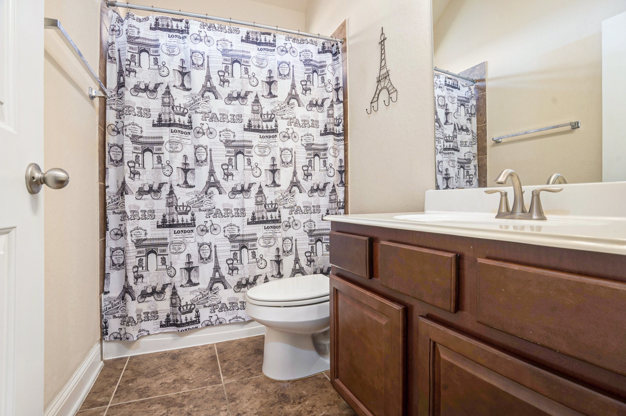 17438 Farm Pasture Trail Hockley, TX 77447 - Photo 6 of 25 a bathroom with a sink toilet and shower