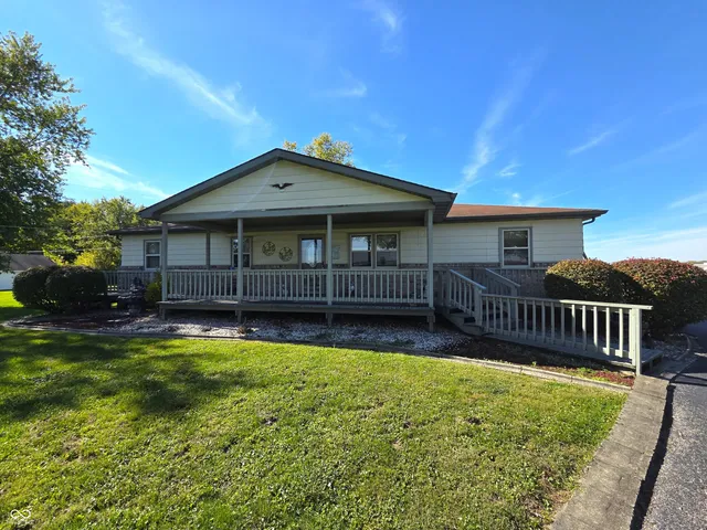 $344,900 | 3107 North 100 West, Shelbyville, IN 46176