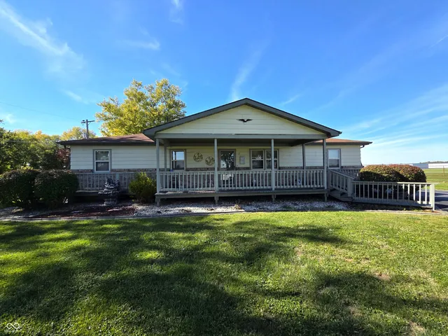 $344,900 | 3107 North 100 West, Shelbyville, IN 46176