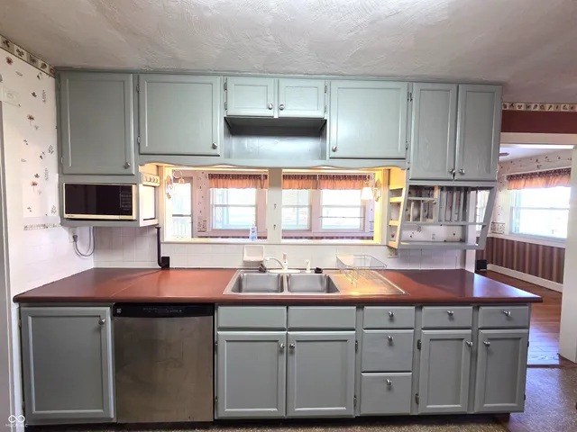 $344,900 | 3107 North 100 West, Shelbyville, IN 46176