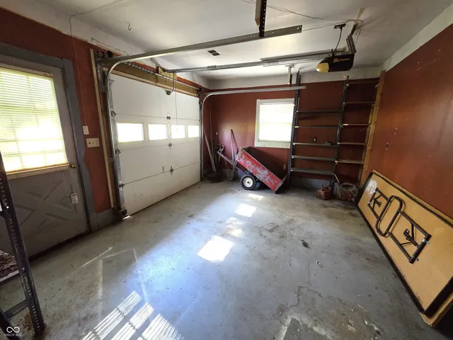 $344,900 | 3107 North 100 West, Shelbyville, IN 46176