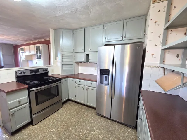 $344,900 | 3107 North 100 West, Shelbyville, IN 46176