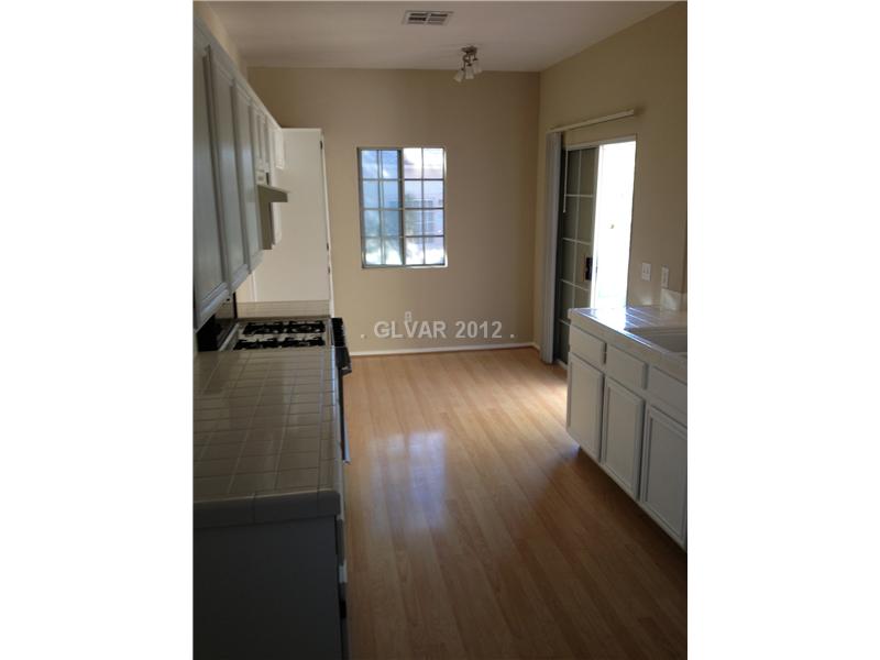 1851 Hillpointe Road, Unit 2323 Henderson, NV 89074 - Photo 2 of 5 Kitchen.