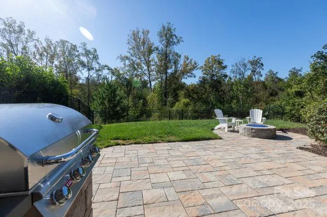 $585,000 | 5002 Looking Glass Trail, Denver, NC 28037