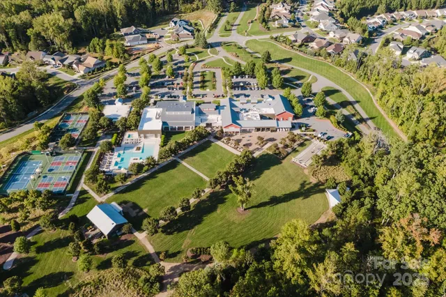 $585,000 | 5002 Looking Glass Trail, Denver, NC 28037