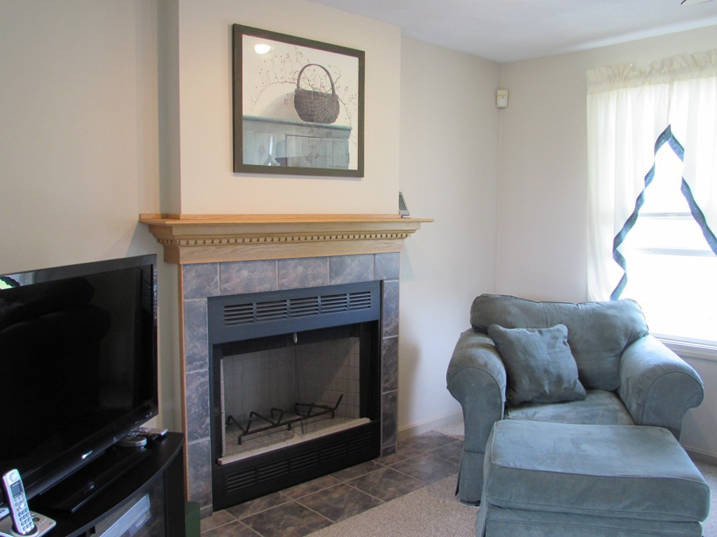 143 Shaw Road Fairhaven, MA 02719 - Photo 6 of 11 Gallery Image 6