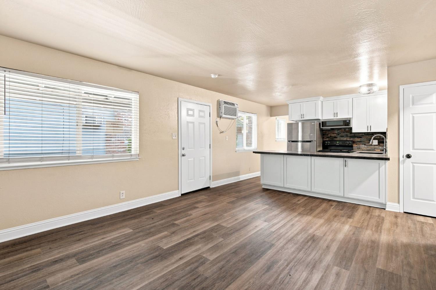 1707 West Swain Road, Unit 3 Stockton, CA 95207 - Photo 10 of 36 Gallery Image 10