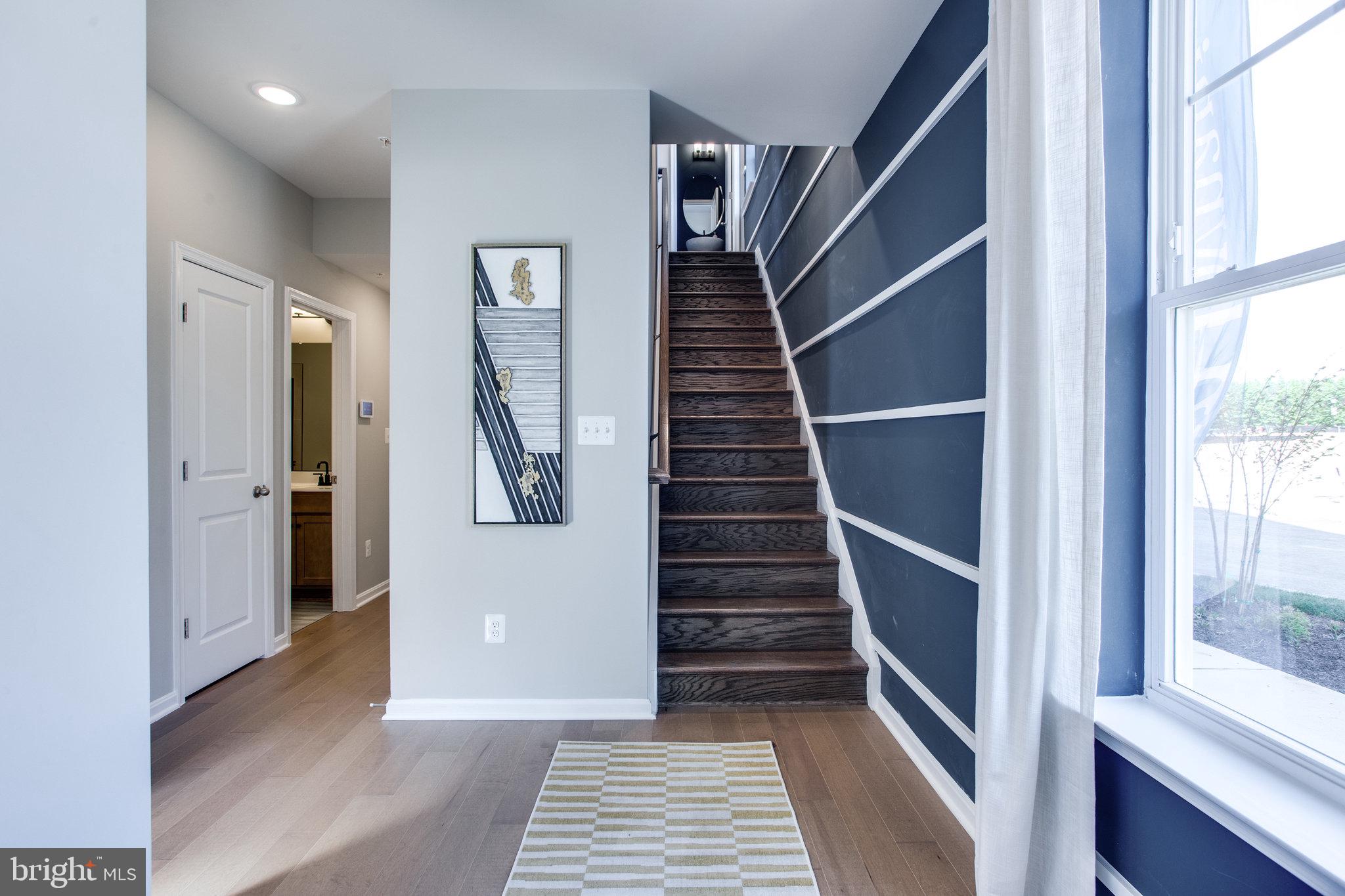 401 Matlock Lane Frederick, MD 21701 - Photo 4 of 47