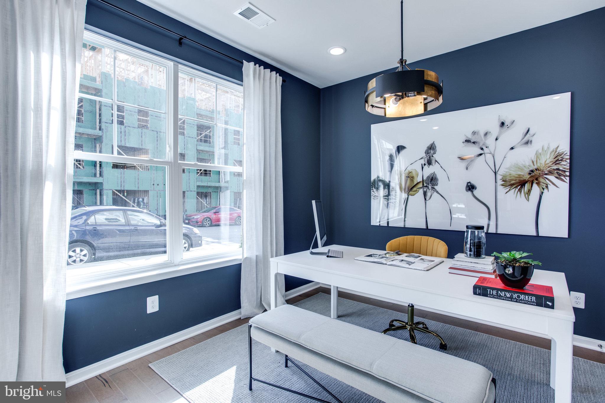 401 Matlock Lane Frederick, MD 21701 - Photo 8 of 47