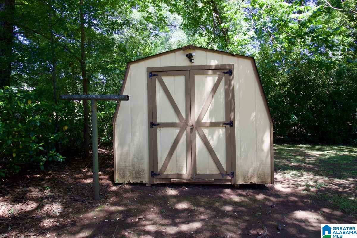 2022 Canterbury Square Anniston, AL 36207 - Photo 8 of 21