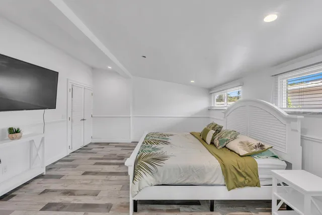 $7,800 | 530 Northeast 17th Street, Boca Raton, FL 33432