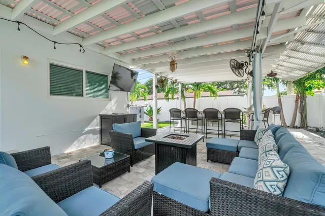 $7,800 | 530 Northeast 17th Street, Boca Raton, FL 33432