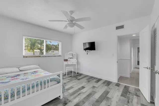 $7,800 | 530 Northeast 17th Street, Boca Raton, FL 33432