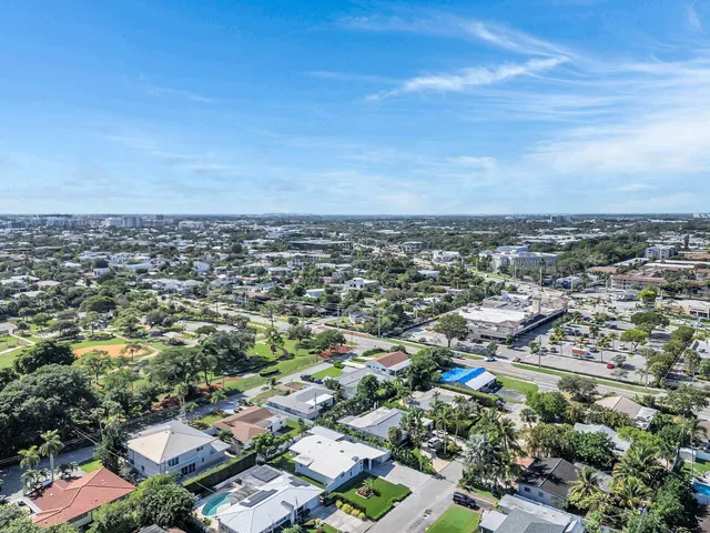 $7,800 | 530 Northeast 17th Street, Boca Raton, FL 33432