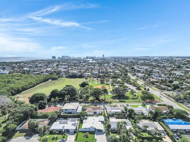 $7,800 | 530 Northeast 17th Street, Boca Raton, FL 33432