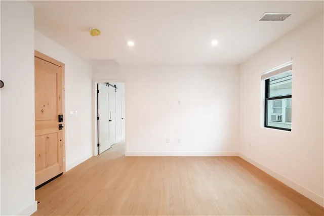 $2,295,000 | 351 South Catalina Street, Los Angeles, CA 90020