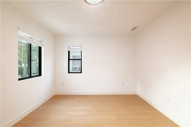 $2,295,000 | 351 South Catalina Street, Los Angeles, CA 90020