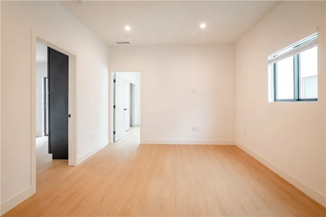 $2,295,000 | 351 South Catalina Street, Los Angeles, CA 90020