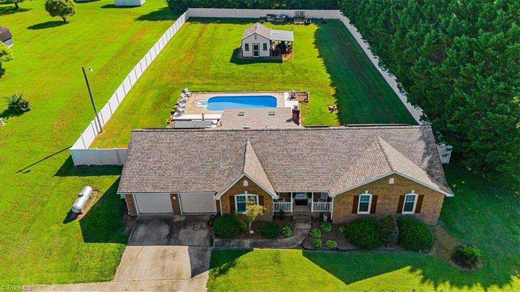 5605 Racine Road Randleman, NC 27317 - Photo 36 of 47 Gallery Image 36