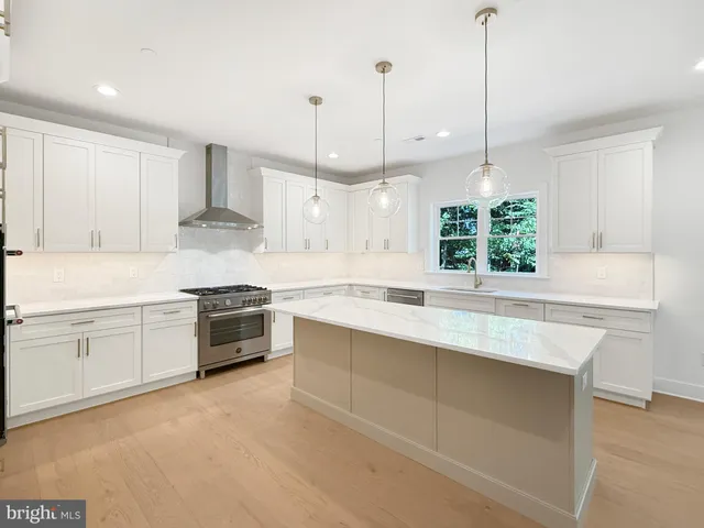 $1,149,000 | 2 North Line Street, Lansdale, PA 19446