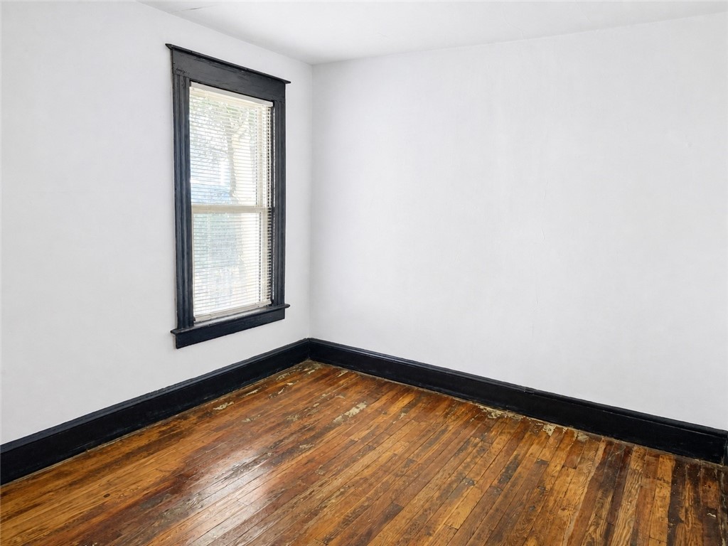 115 Mohawk Street Rochester, NY 14621 - Photo 3 of 7 Gallery Image 3