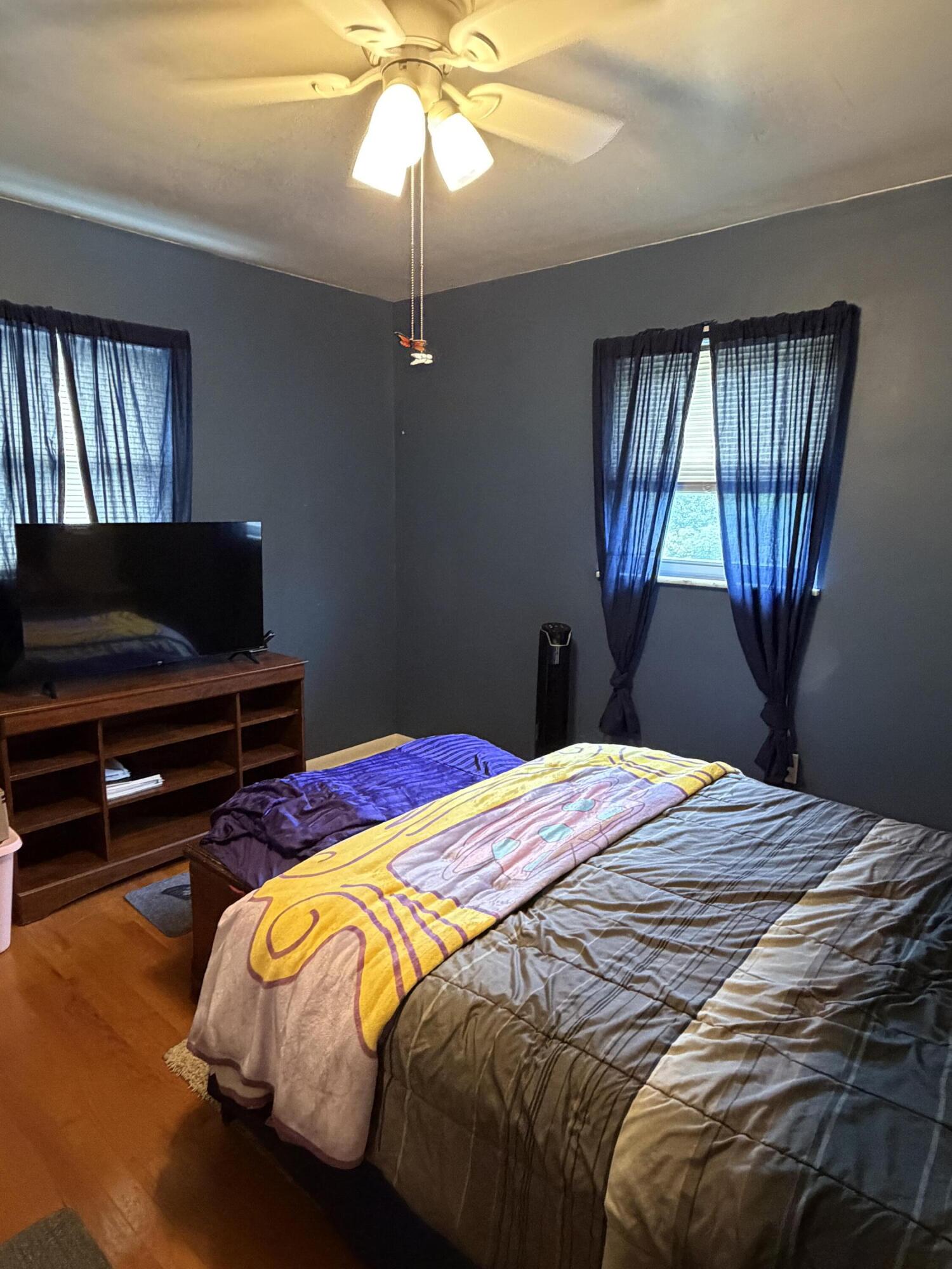 67 Moock Road Newport, KY 41071 - Photo 6 of 10 primary bedroom