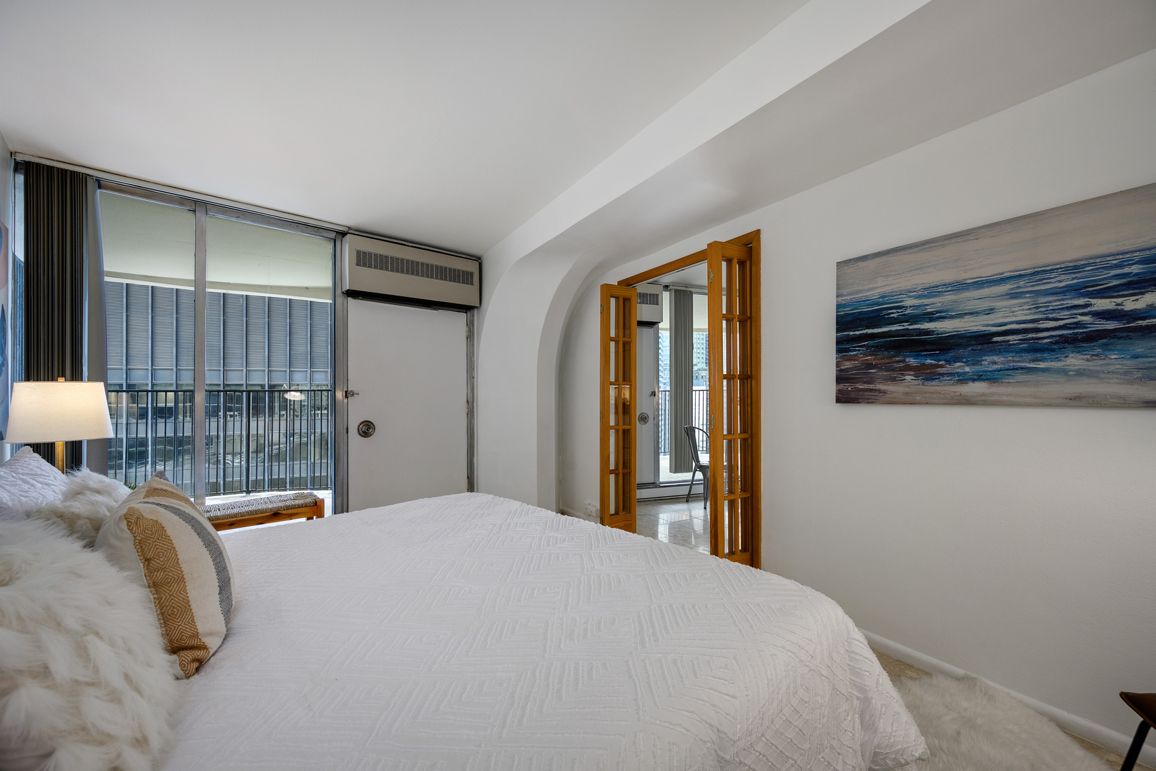 300 North State Street, Unit 2531 Chicago, IL 60654 - Photo 13 of 21