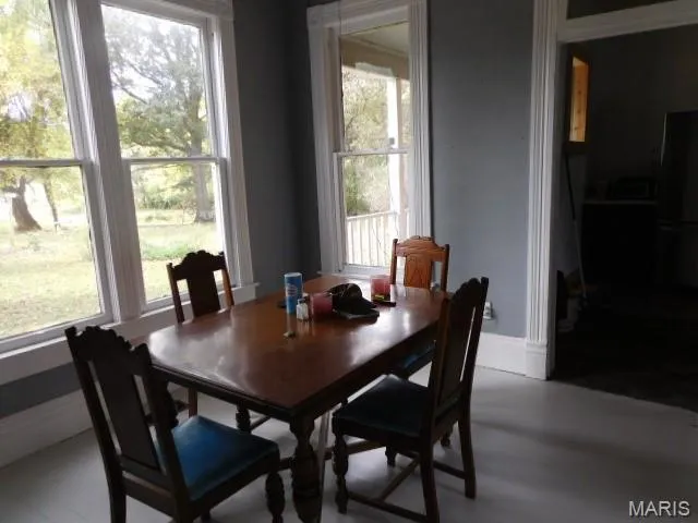 $118,000 | 233 South Eagan Street, Kinmundy, IL 62854