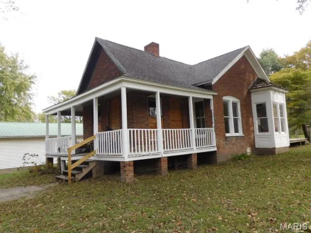 $118,000 | 233 South Eagan Street, Kinmundy, IL 62854