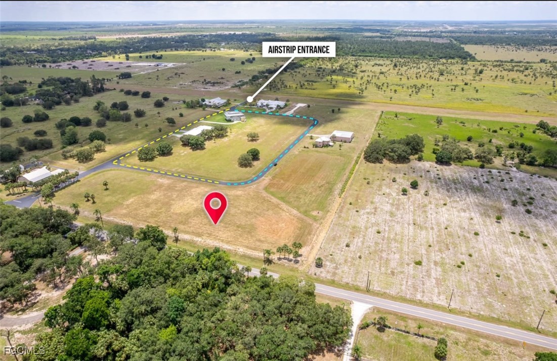 1520 Lindbergh Loop LaBelle, FL 33935 - Photo 4 of 16