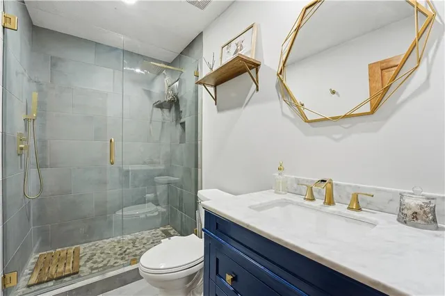 $570,000 | 19680 Birch Street, Stilwell, KS 66085