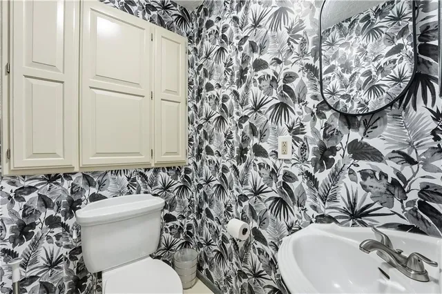 $570,000 | 19680 Birch Street, Stilwell, KS 66085