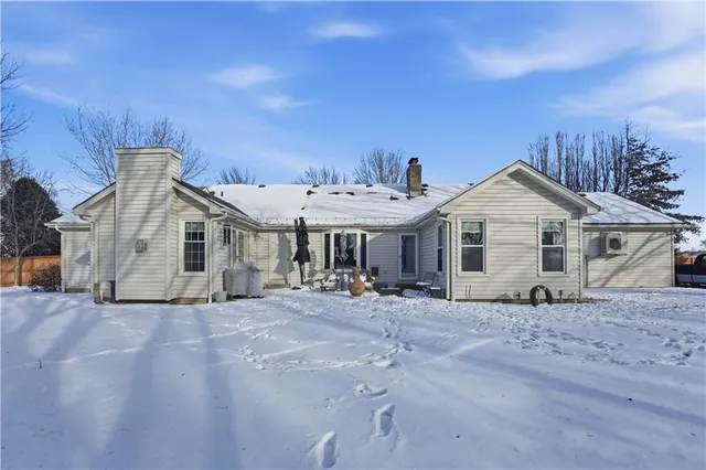 $570,000 | 19680 Birch Street, Stilwell, KS 66085