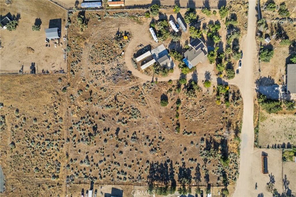 8908 Wilson Ranch Road Phelan, CA 92371 - Photo 32 of 41