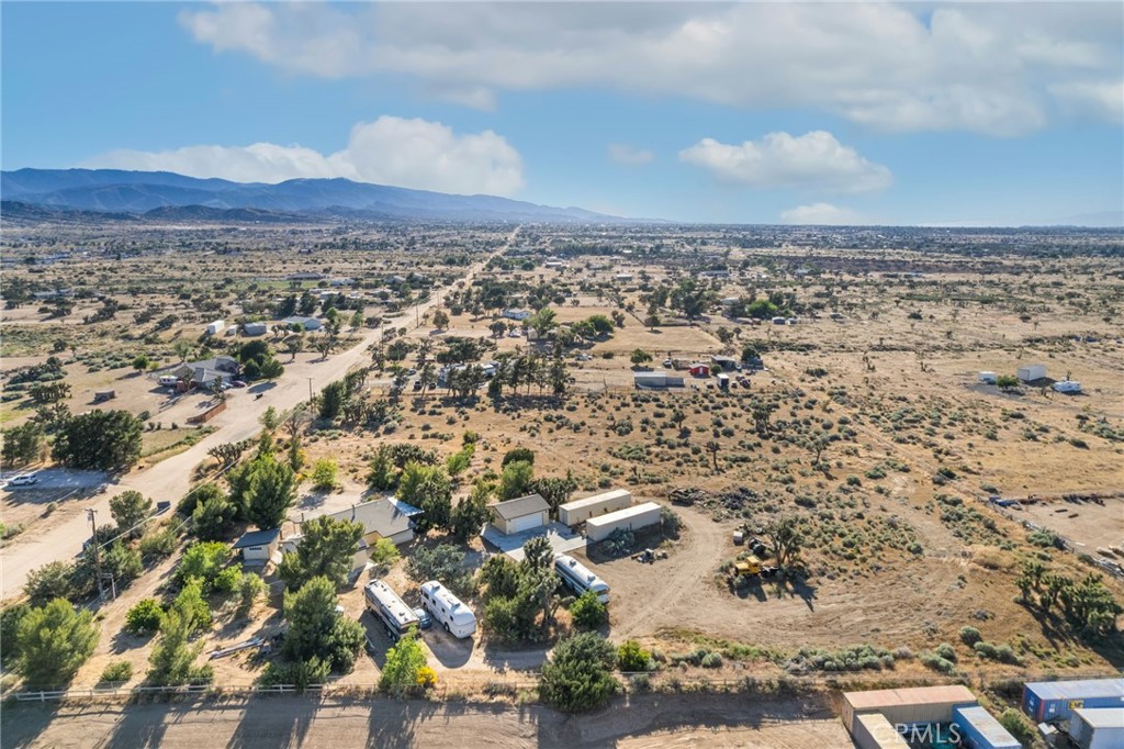 8908 Wilson Ranch Road Phelan, CA 92371 - Photo 37 of 41