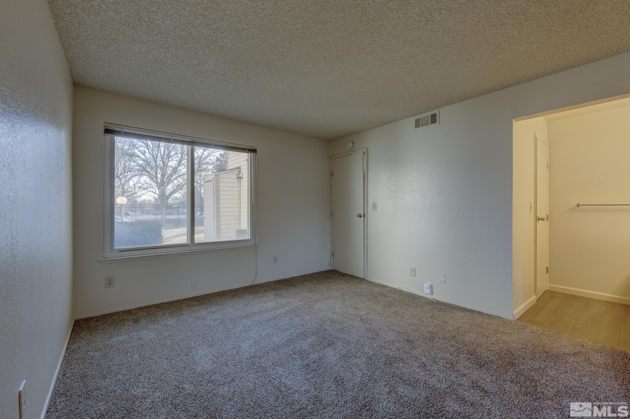 2116 Roundhouse Road Sparks, NV 89431 - Photo 12 of 32 Photo 12